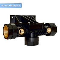 Коллектор 5-ти выводной настенный