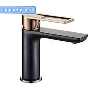 Смеситель Snowdonia д/умывальника шар.черный с золотом латунь