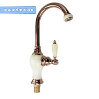 Смеситель для кухни, корпус из светлого мрамора с вставками под тёмное золото, шаровый
